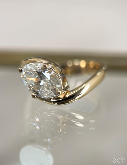 Solitaire-Oval Lab Grown Diamond Engagement Ring