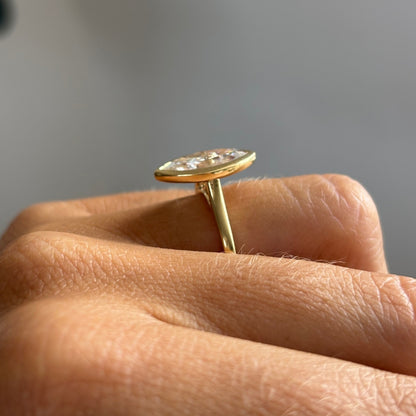Solitaire-Oval Lab Grown Diamond Engagement Ring