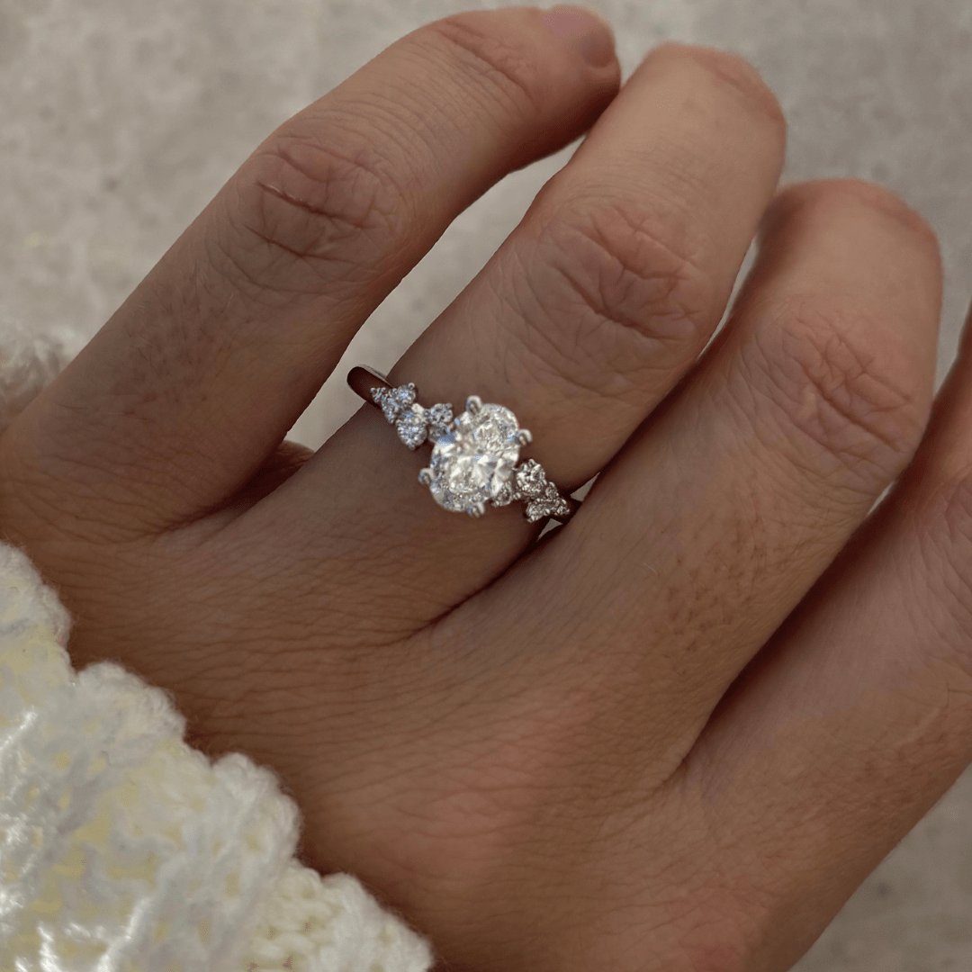 Solitaire-Oval Lab Grown Diamond Engagement Ring