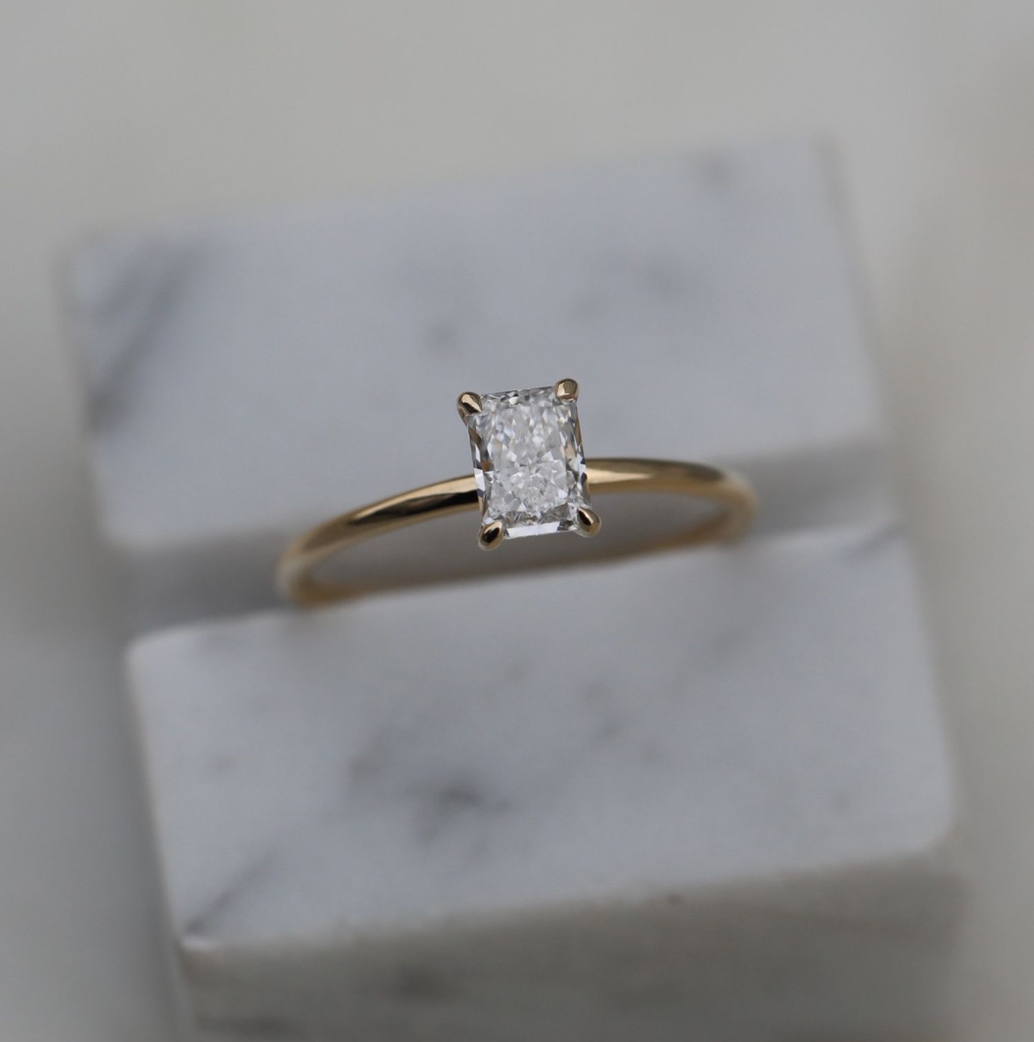 Radiant Elegance: 0.71 CT Lab-Grown Diamond Solitaire Engagement Ring