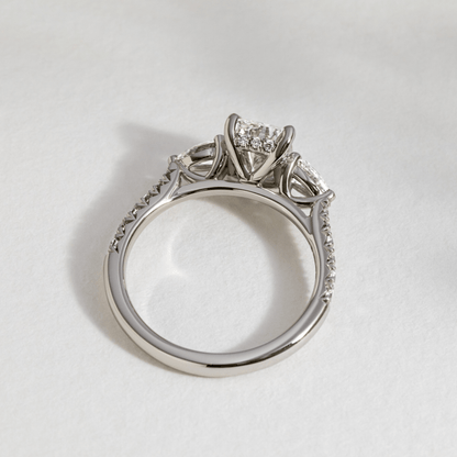 Solitaire-Oval Lab Grown Diamond Engagement Ring