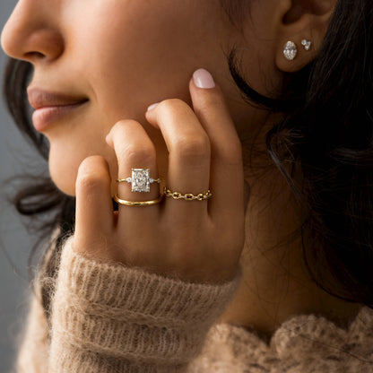 Dainty-Radiant Lab Grown Diamond Engagement Ring