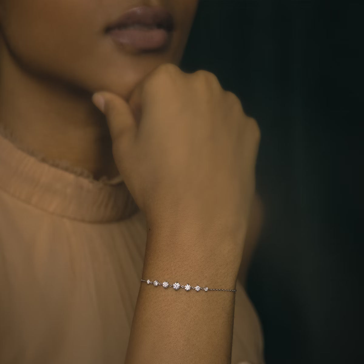 Linked Tennis- 0.85 CT Round Moissanite Bracelet