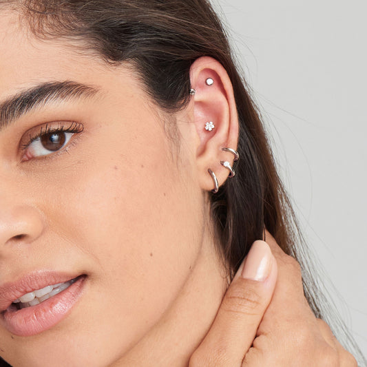 Timeless Silver Hoop Earrings 2