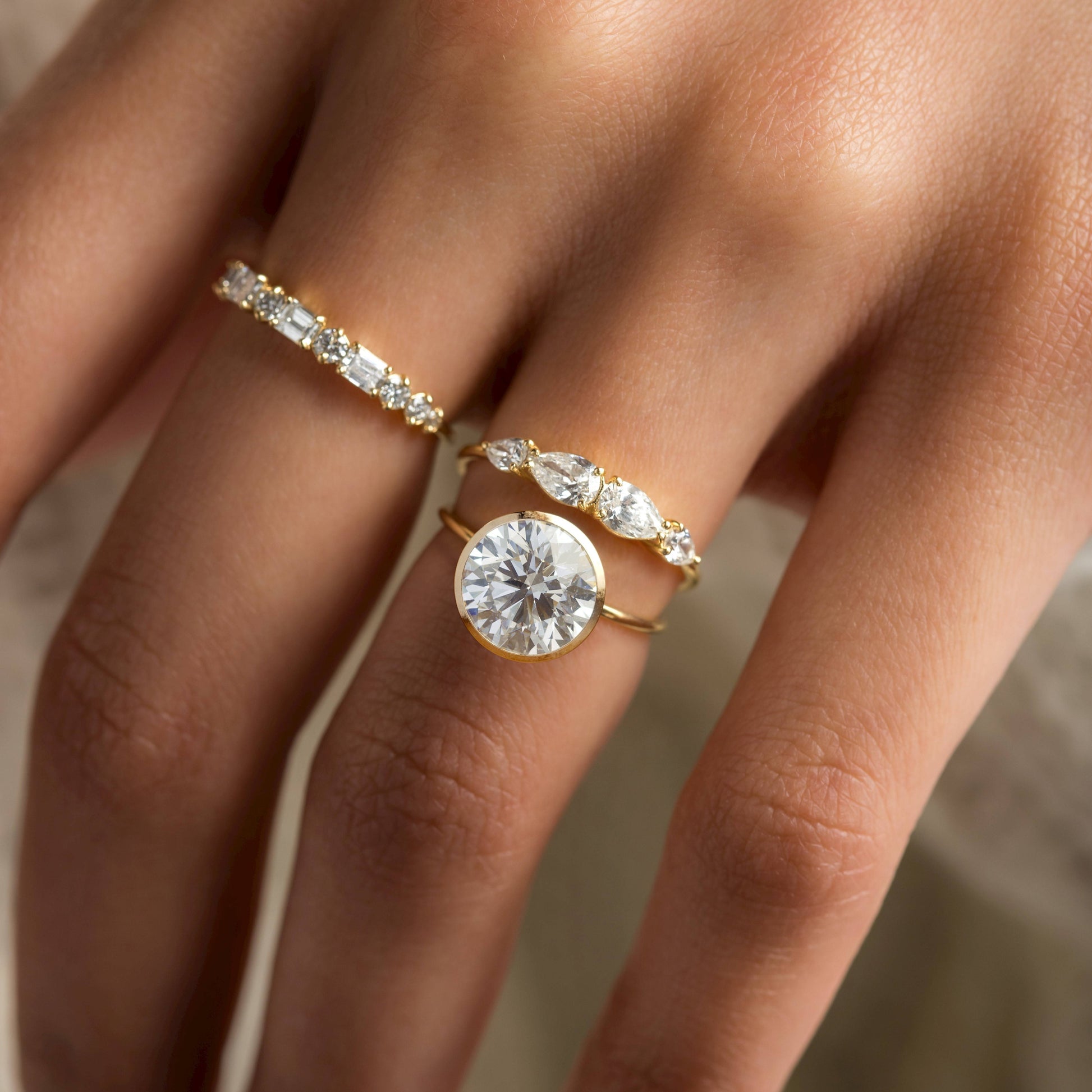 Solitaire-Oval Lab Grown Diamond Engagement Ring