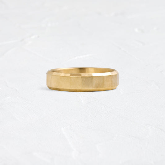 Classic- Men's Wedding Band