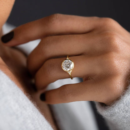 Solitaire-Oval Lab Grown Diamond Engagement Ring