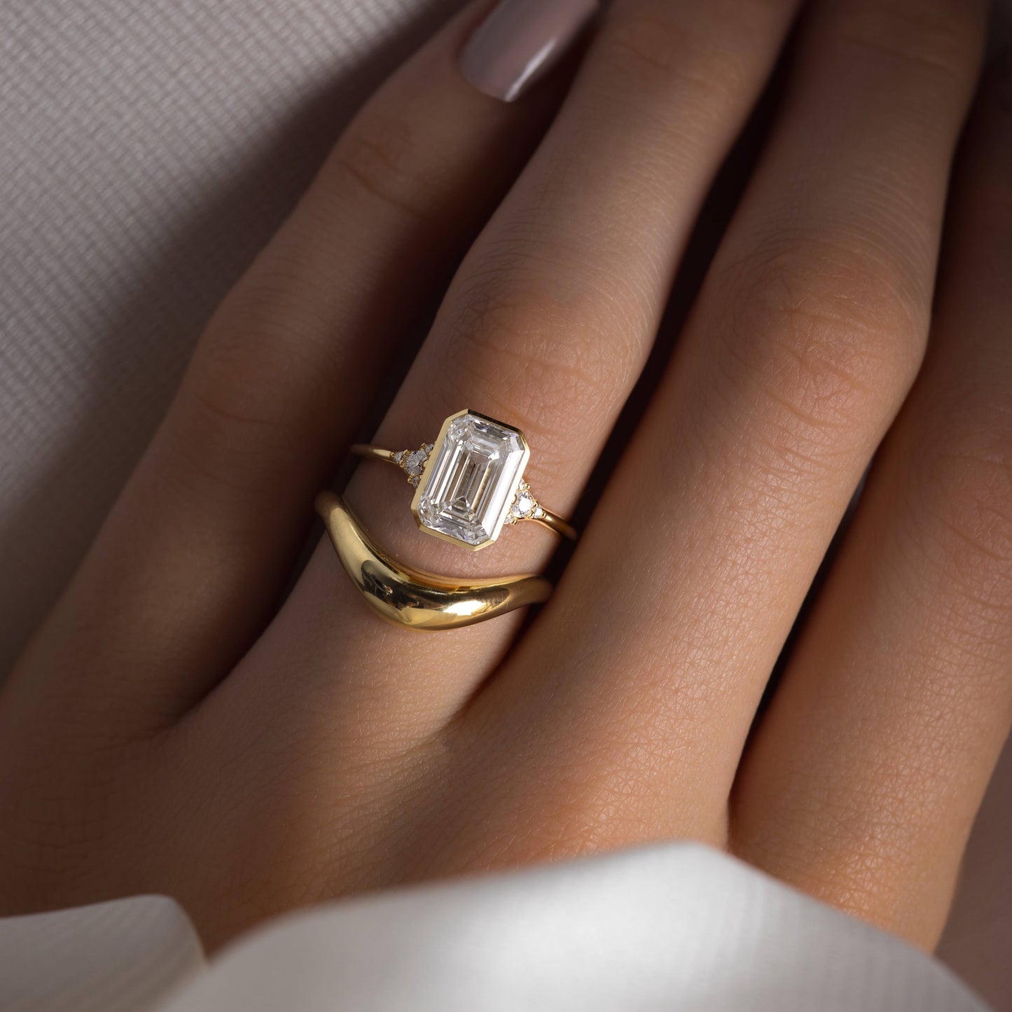 Bezel & Cluster-Emerald Lab Grown Diamond Engagement Ring