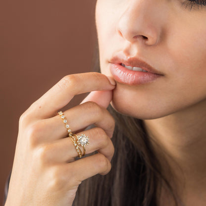 Flower Halo-Round Lab Grown Diamond Engagement Ring