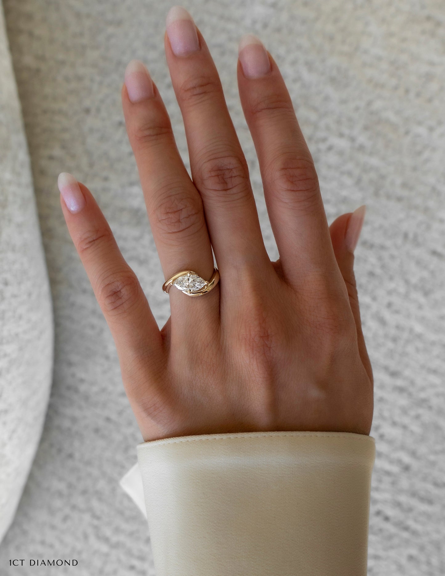 Solitaire-Oval Lab Grown Diamond Engagement Ring