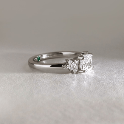 Solitaire-Oval Lab Grown Diamond Engagement Ring