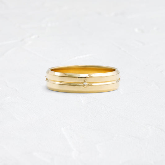 Classic- Men's Wedding Band
