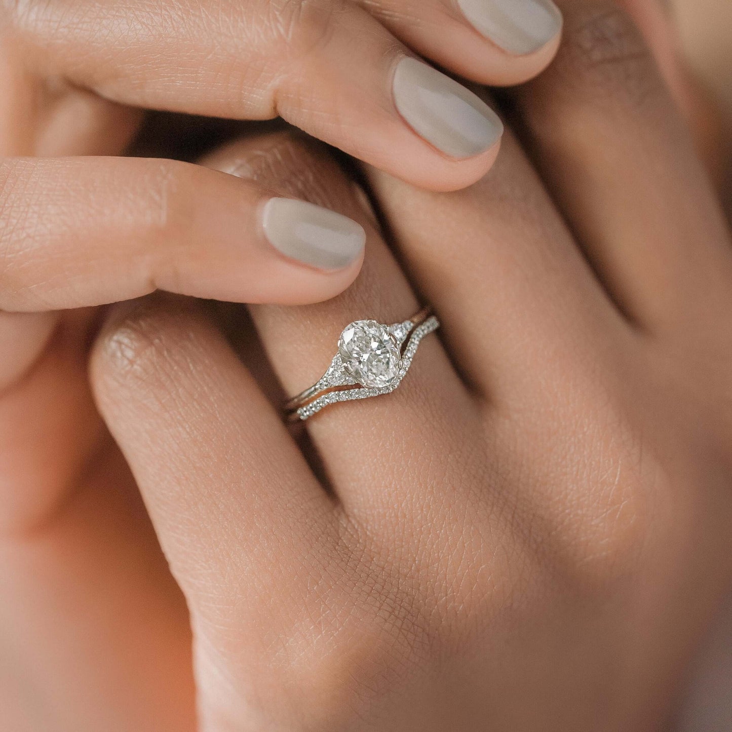 Solitaire-Oval Lab Grown Diamond Engagement Ring