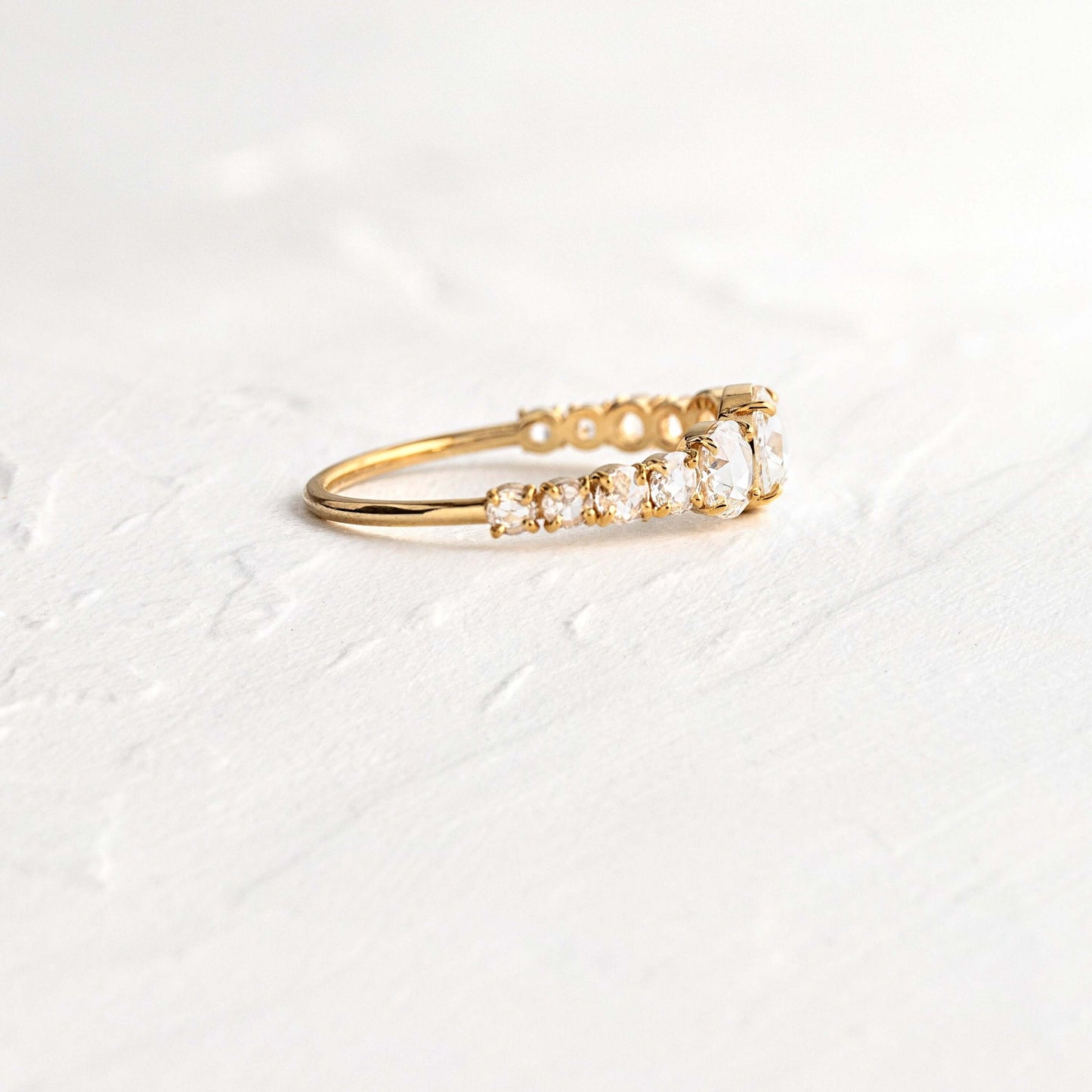 Solitaire-Oval Lab Grown Diamond Engagement Ring