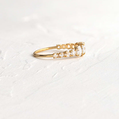 Solitaire-Oval Lab Grown Diamond Engagement Ring