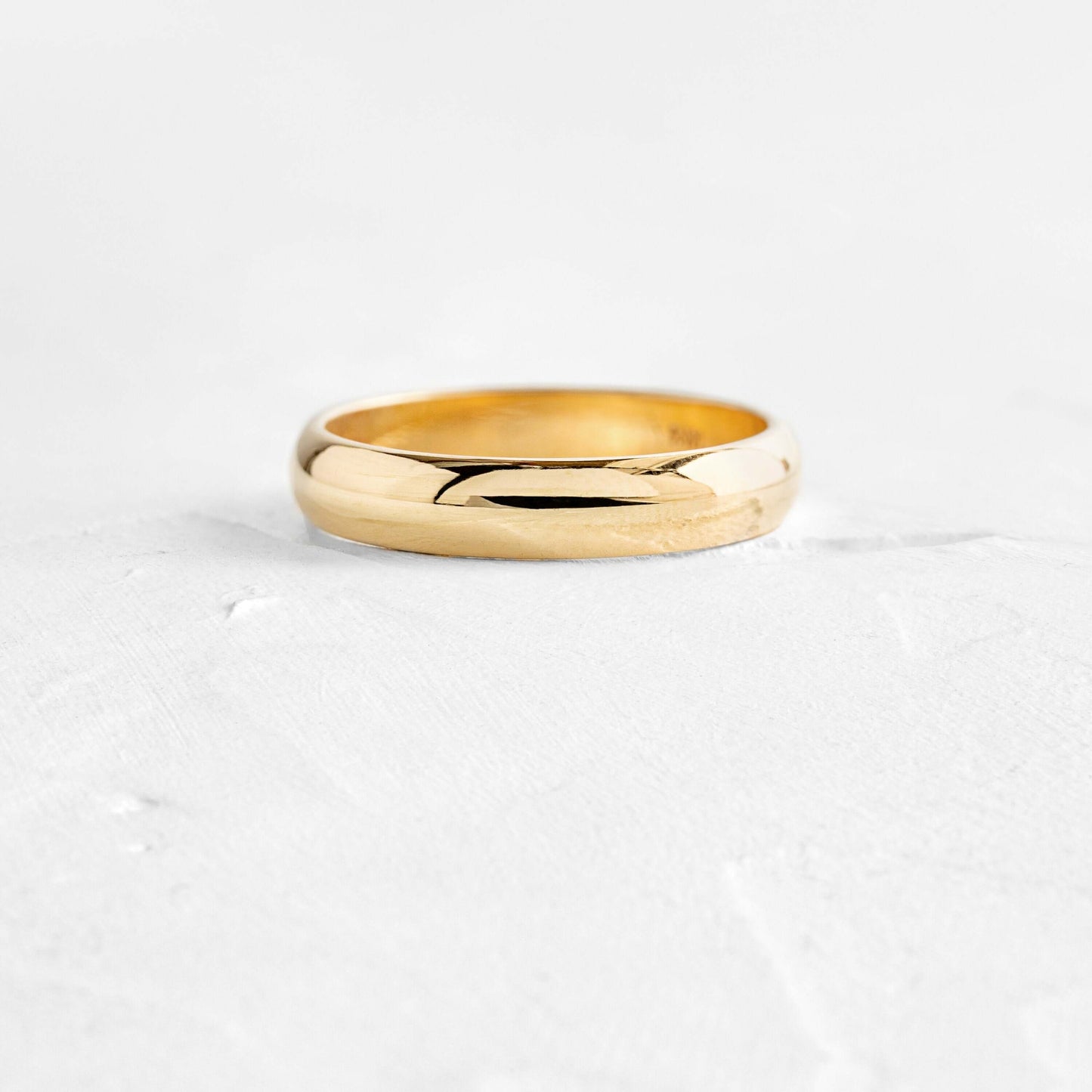 Classic- Men's Wedding Band