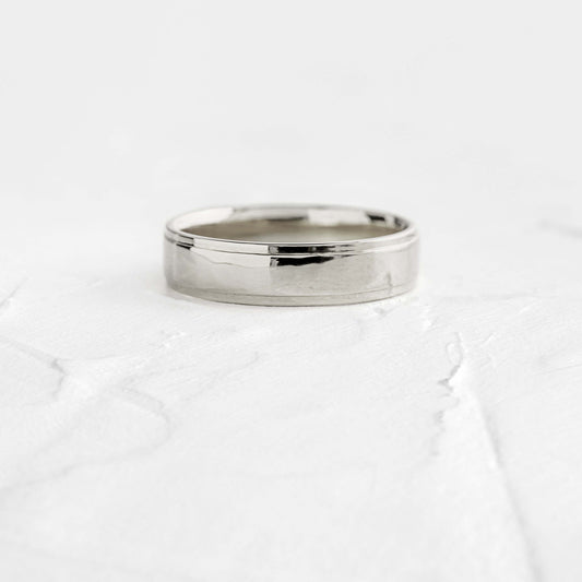 Classic- Men's Wedding Band