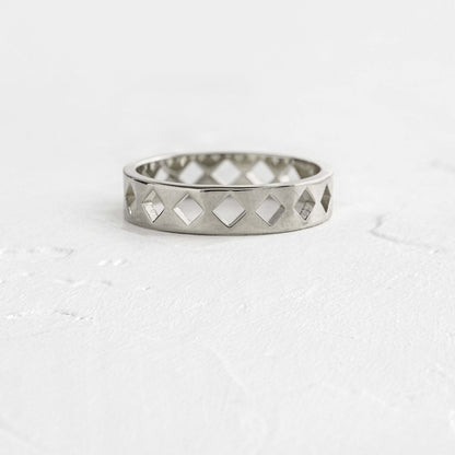Classic- Men's Wedding Band