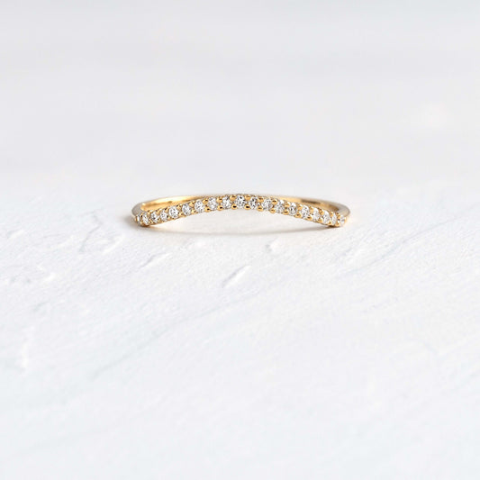 Curved Pave- 0.10 CT Round Lab Grown Diamond Wedding Band