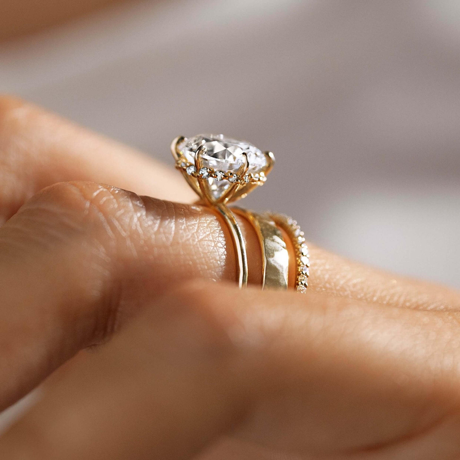 Solitaire-Oval Lab Grown Diamond Engagement Ring