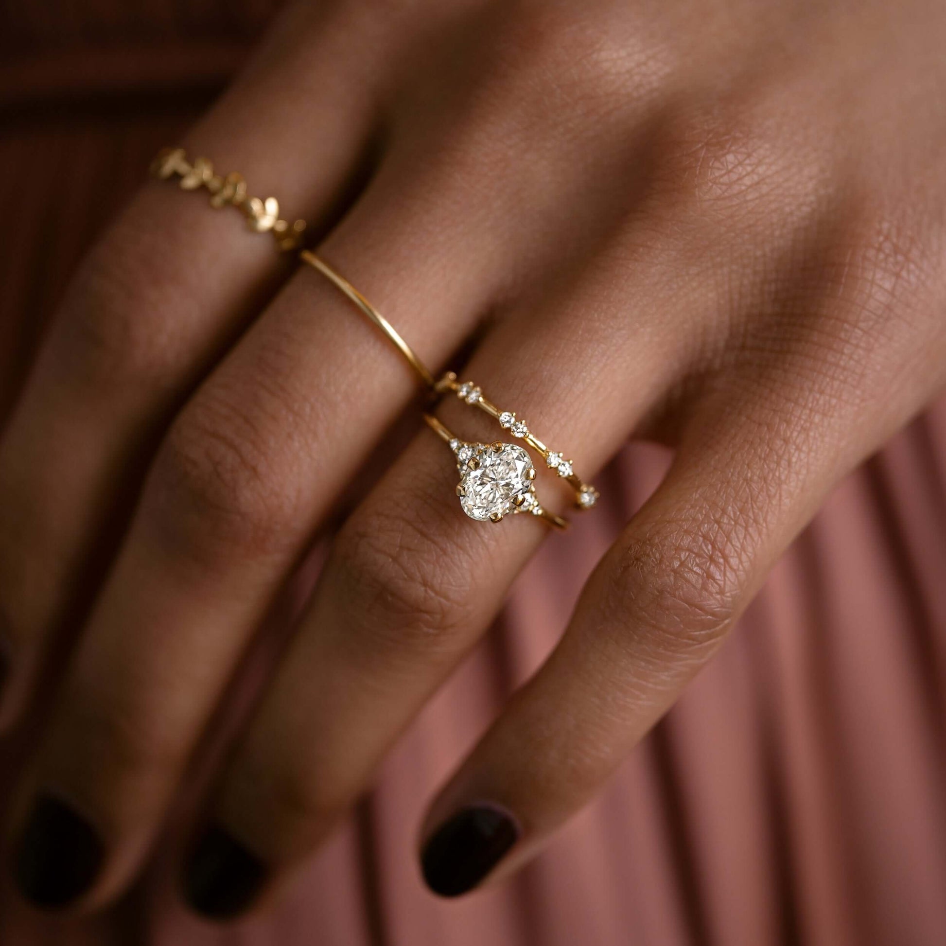 Solitaire-Oval Lab Grown Diamond Engagement Ring