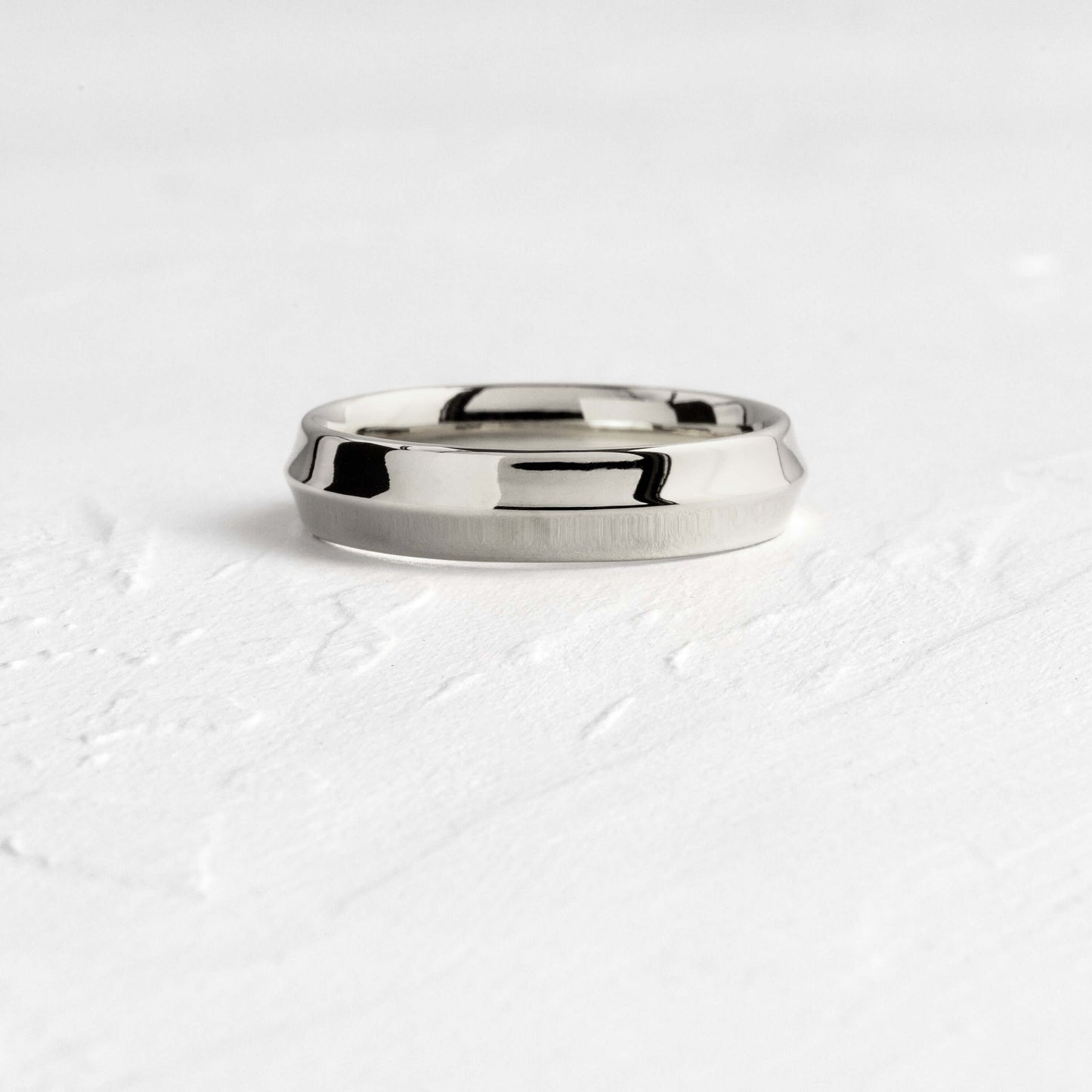 Classic- Men's Wedding Band