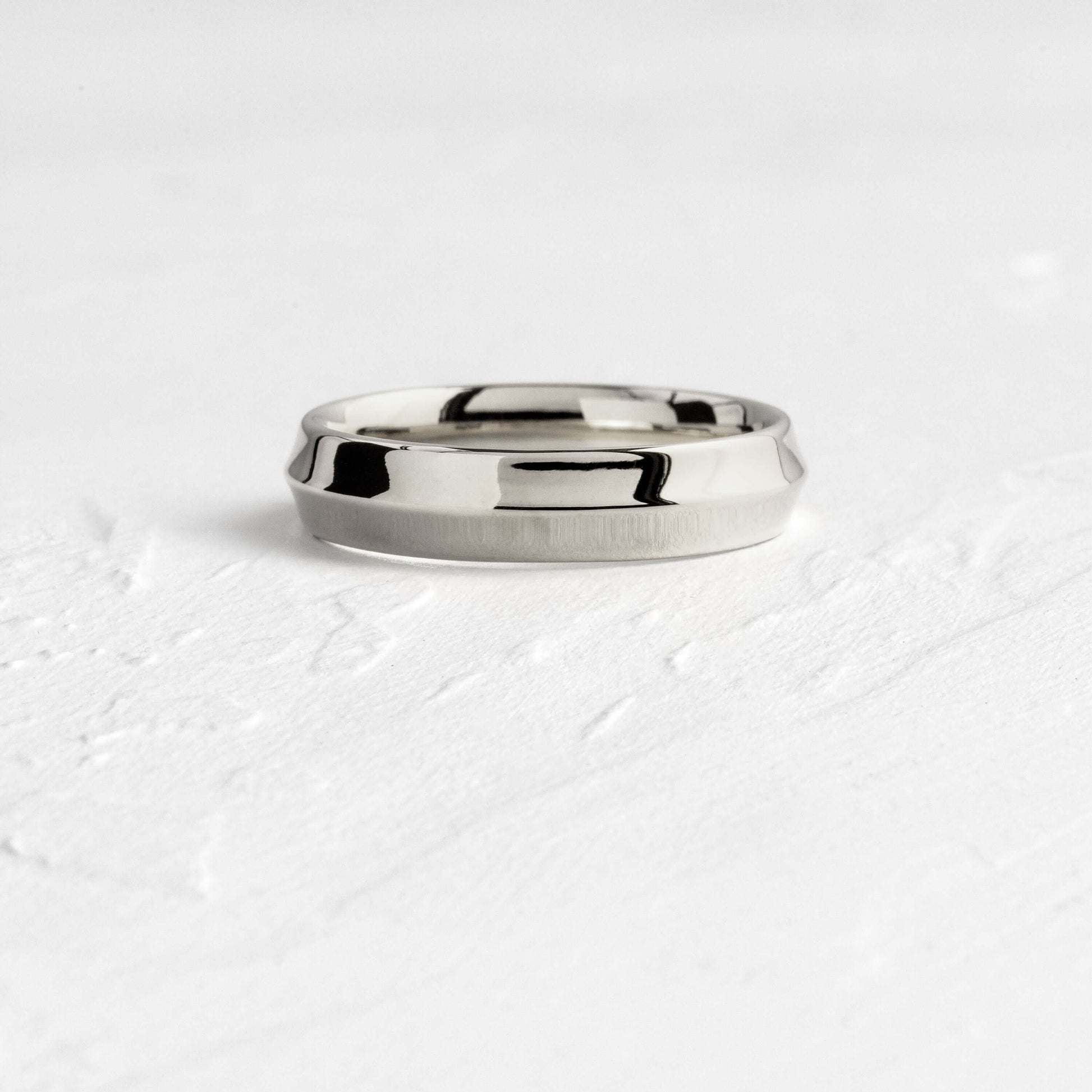 Classic- Men's Wedding Band