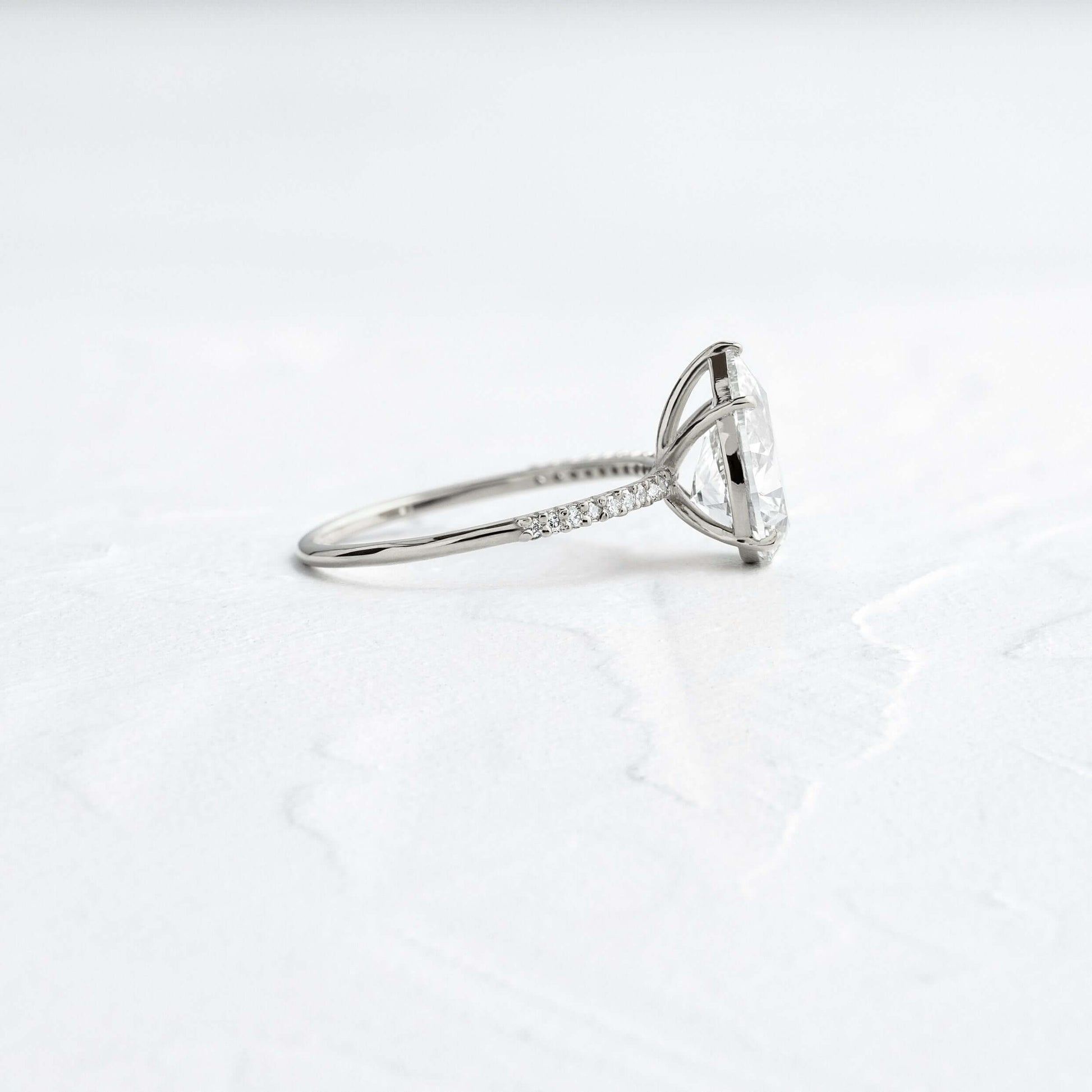 Solitaire-Oval Lab Grown Diamond Engagement Ring