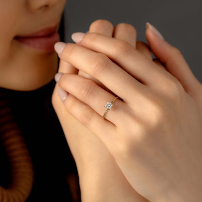 Solitaire-Princess Lab Grown Diamond Engagement Ring