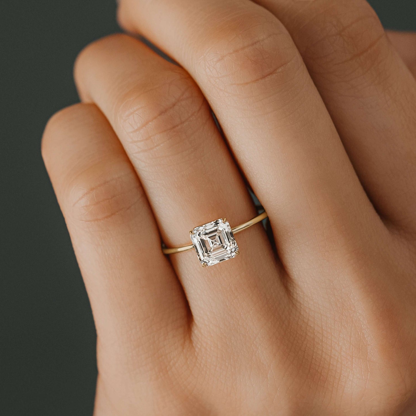 Solitaire-Oval Lab Grown Diamond Engagement Ring
