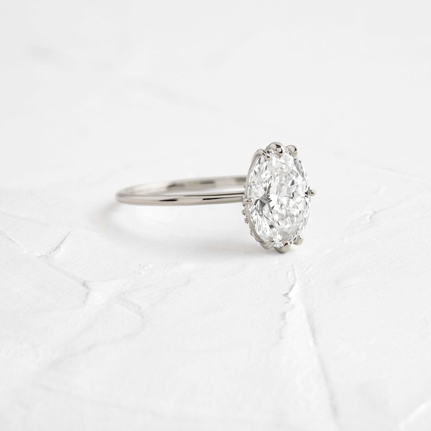 Solitaire-Oval Lab Grown Diamond Engagement Ring