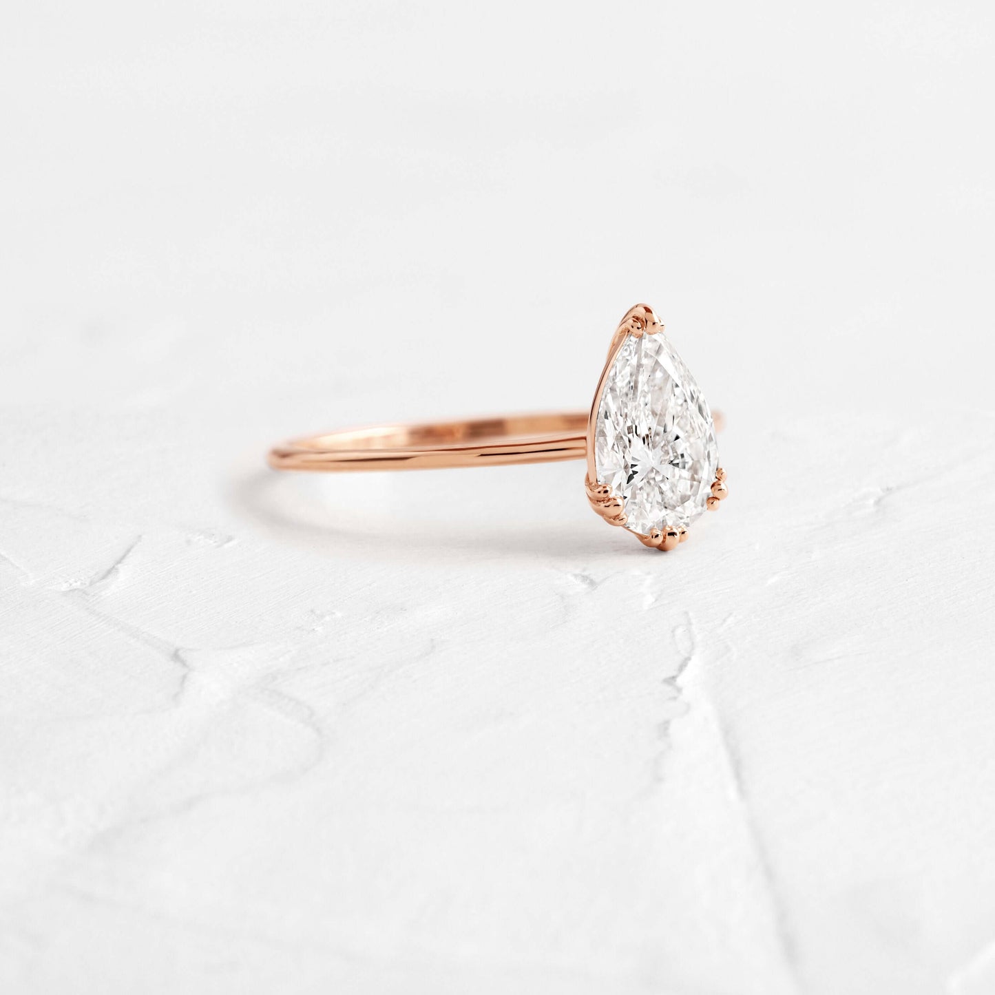 Solitaire-Oval Lab Grown Diamond Engagement Ring