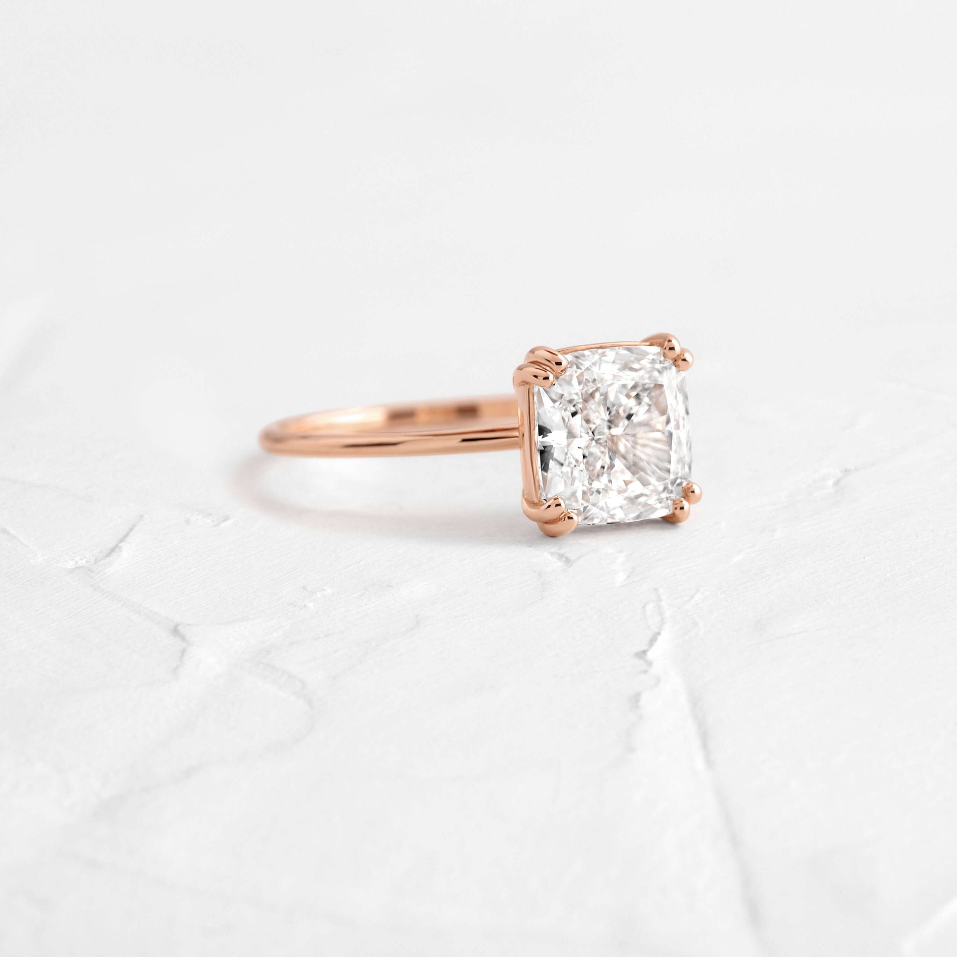 Solitaire-Oval Lab Grown Diamond Engagement Ring