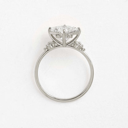 Solitaire-Oval Lab Grown Diamond Engagement Ring