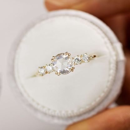 Solitaire-Oval Lab Grown Diamond Engagement Ring