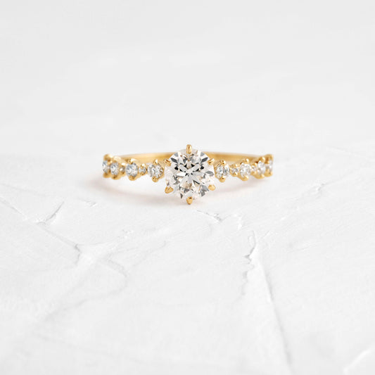 Solitaire-Oval Lab Grown Diamond Engagement Ring