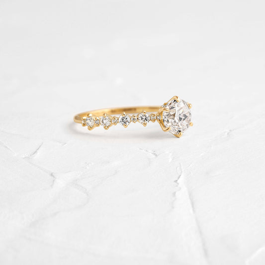 Solitaire-Oval Lab Grown Diamond Engagement Ring