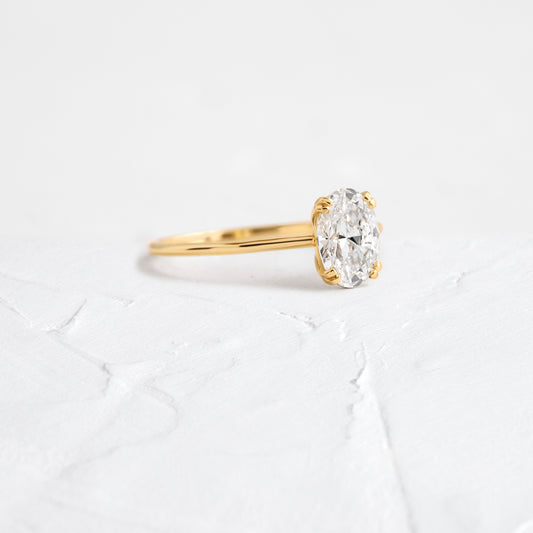 Solitaire-Oval Lab Grown Diamond Engagement Ring