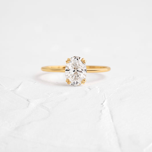Solitaire-Oval Lab Grown Diamond Engagement Ring
