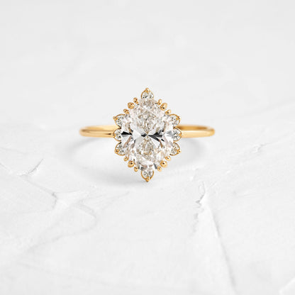 Solitaire-Oval Lab Grown Diamond Engagement Ring