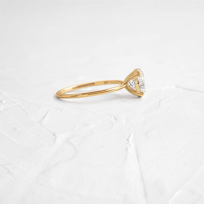 Solitaire-Oval Lab Grown Diamond Engagement Ring