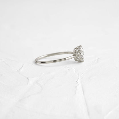 Solitaire-Oval Lab Grown Diamond Engagement Ring