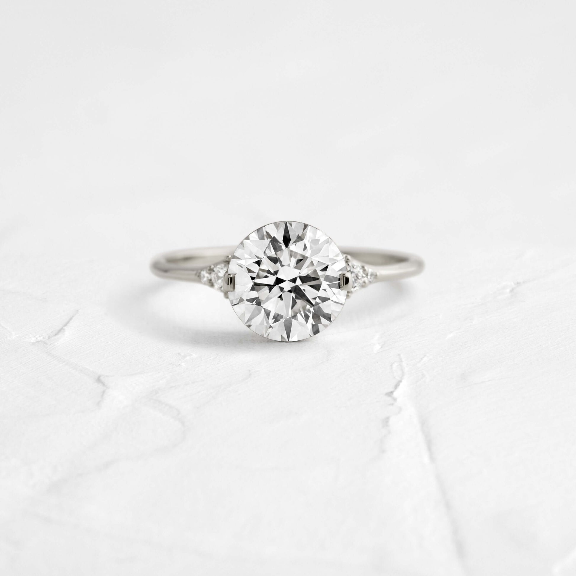 Solitaire-Oval Lab Grown Diamond Engagement Ring