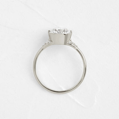 Solitaire-Oval Lab Grown Diamond Engagement Ring