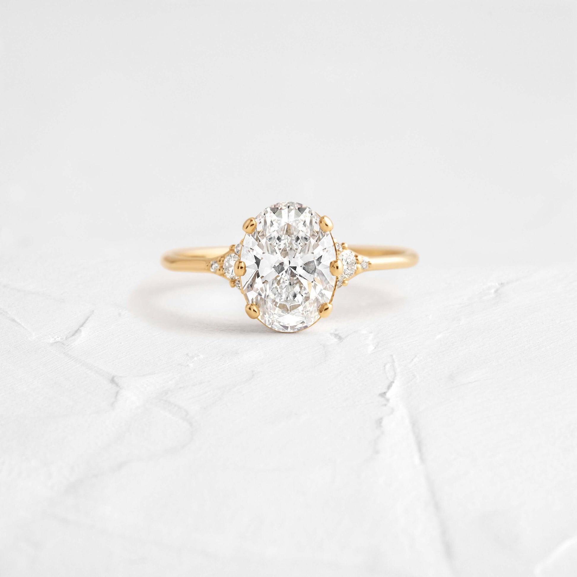 Solitaire-Oval Lab Grown Diamond Engagement Ring