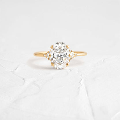 Solitaire-Oval Lab Grown Diamond Engagement Ring