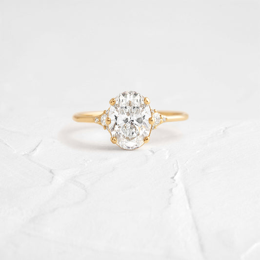 Solitaire-Oval Lab Grown Diamond Engagement Ring
