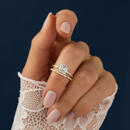 Solitaire-Oval Lab Grown Diamond Engagement Ring