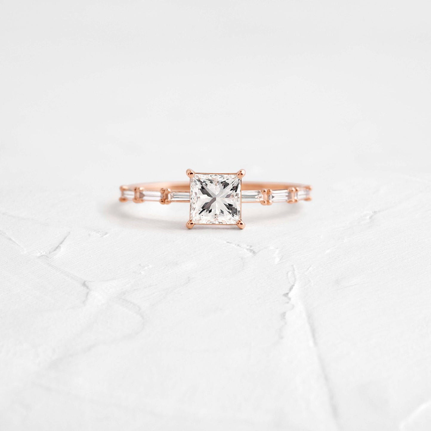 Solitaire-Oval Lab Grown Diamond Engagement Ring