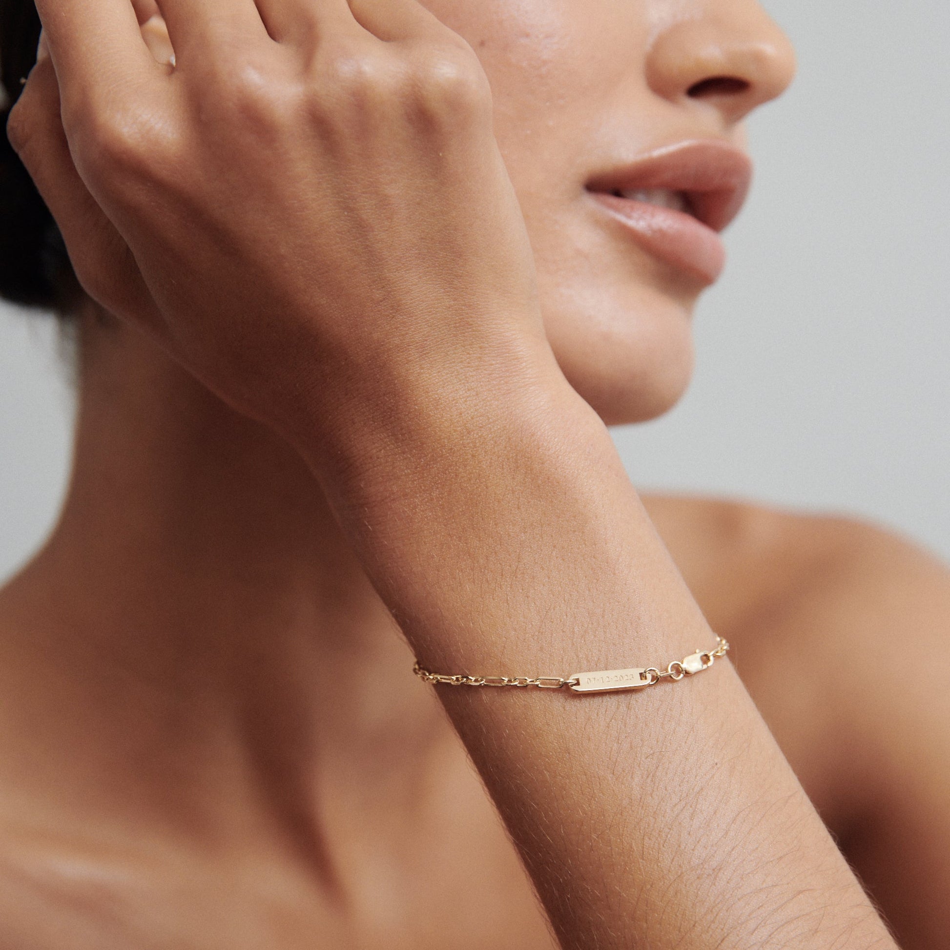 Elegant Gold Paper Clip Chain Bracelet 6